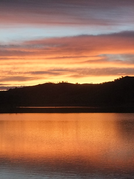 Bonnie Doon sunset s.JPG