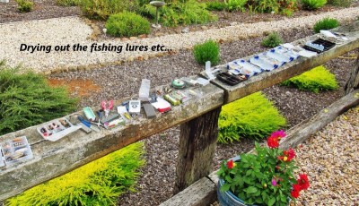 9 Drying out the lures & lure boxes. (Medium).JPG